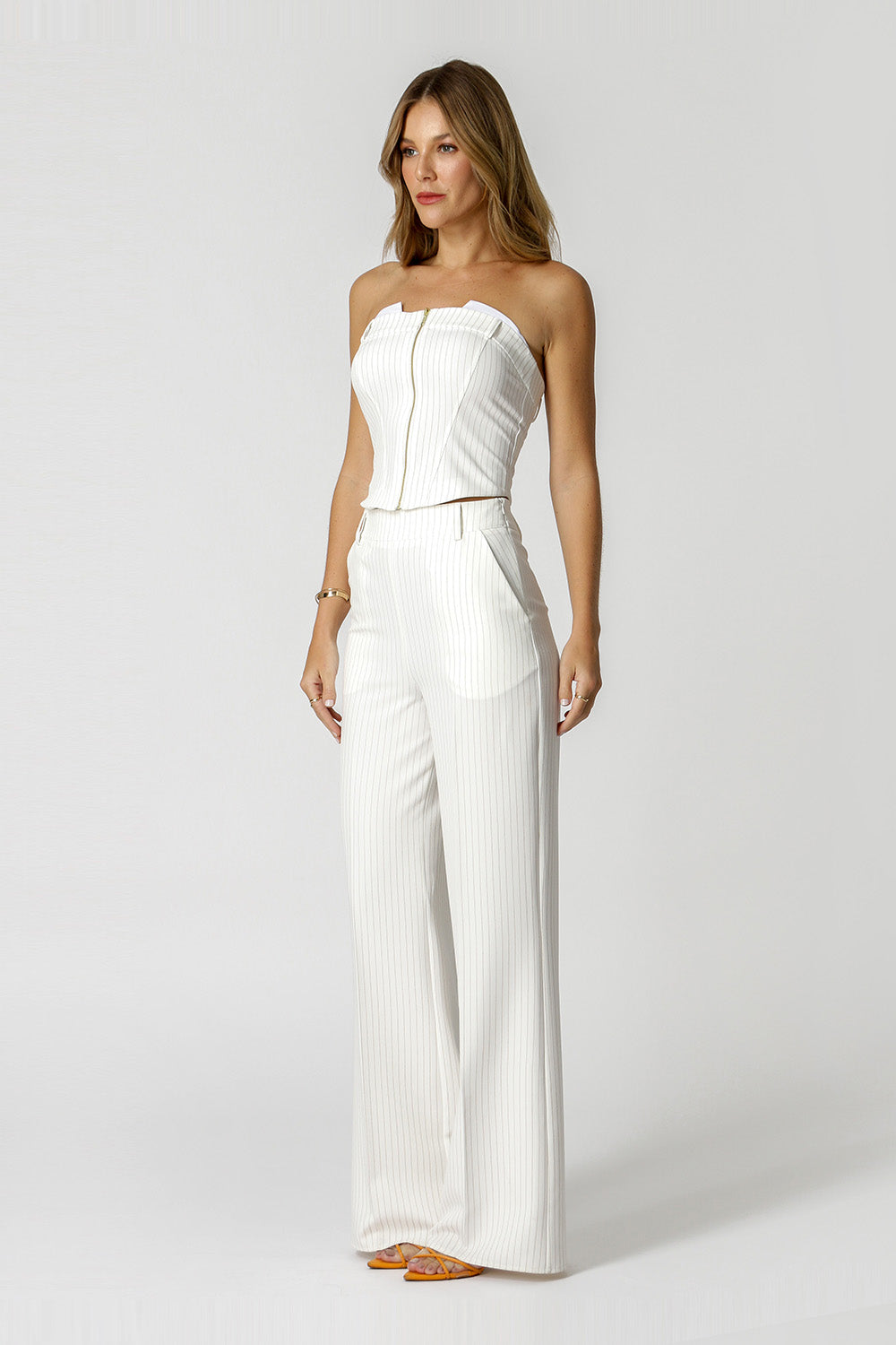 OFF WHITE 7182