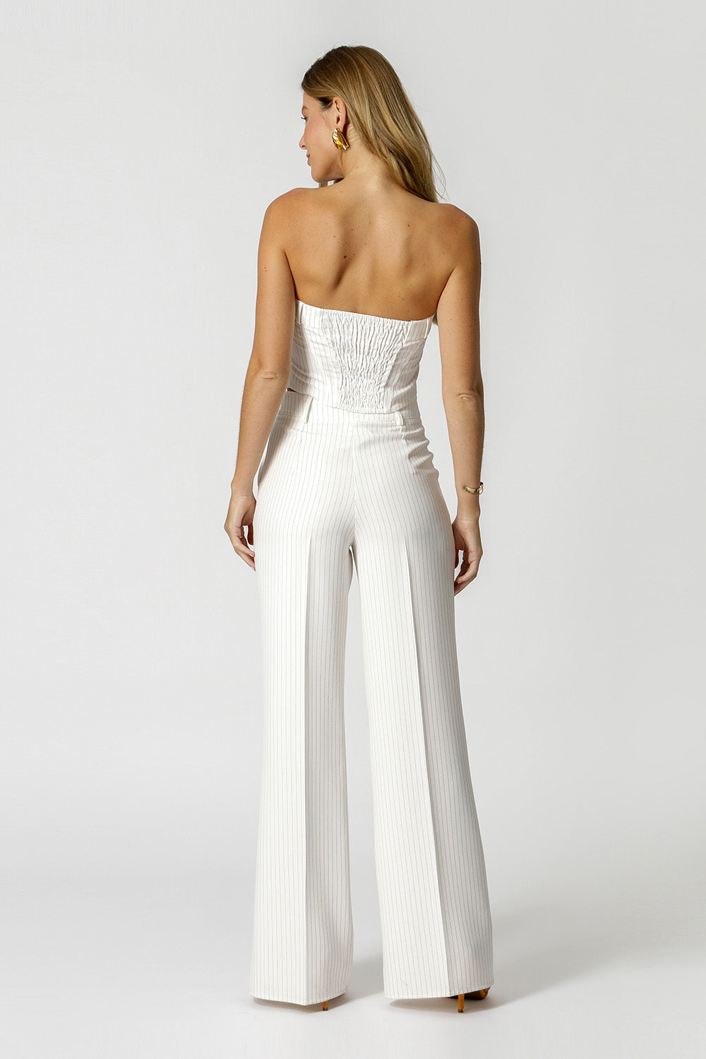 OFF WHITE 7182