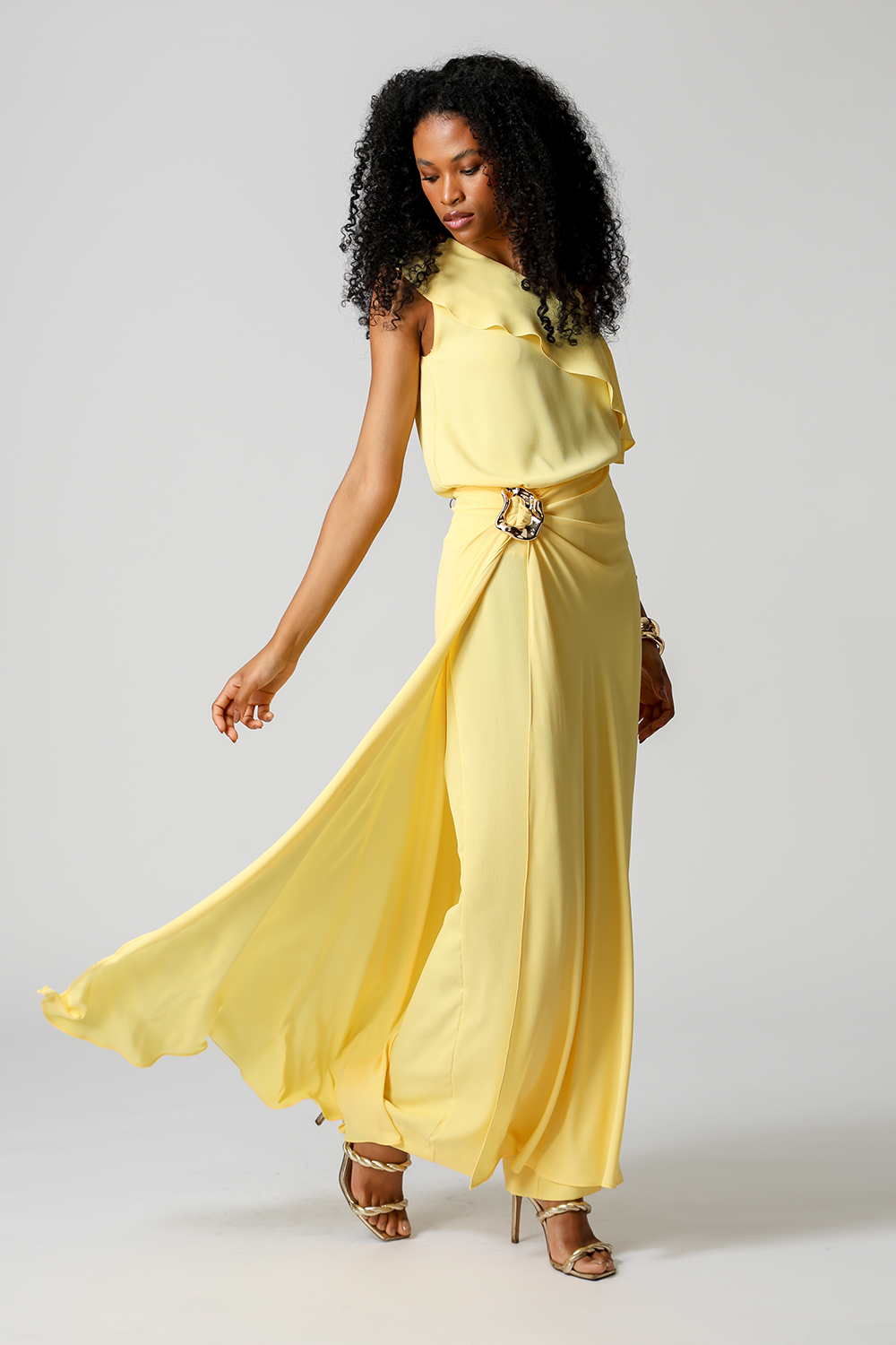 Saia Com Calça Interna e Fivela - AMARELO