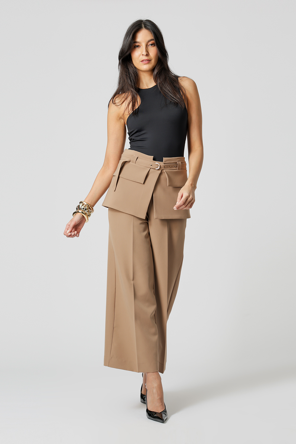 Body de Pregas com Recorte nas Costas - PRETO