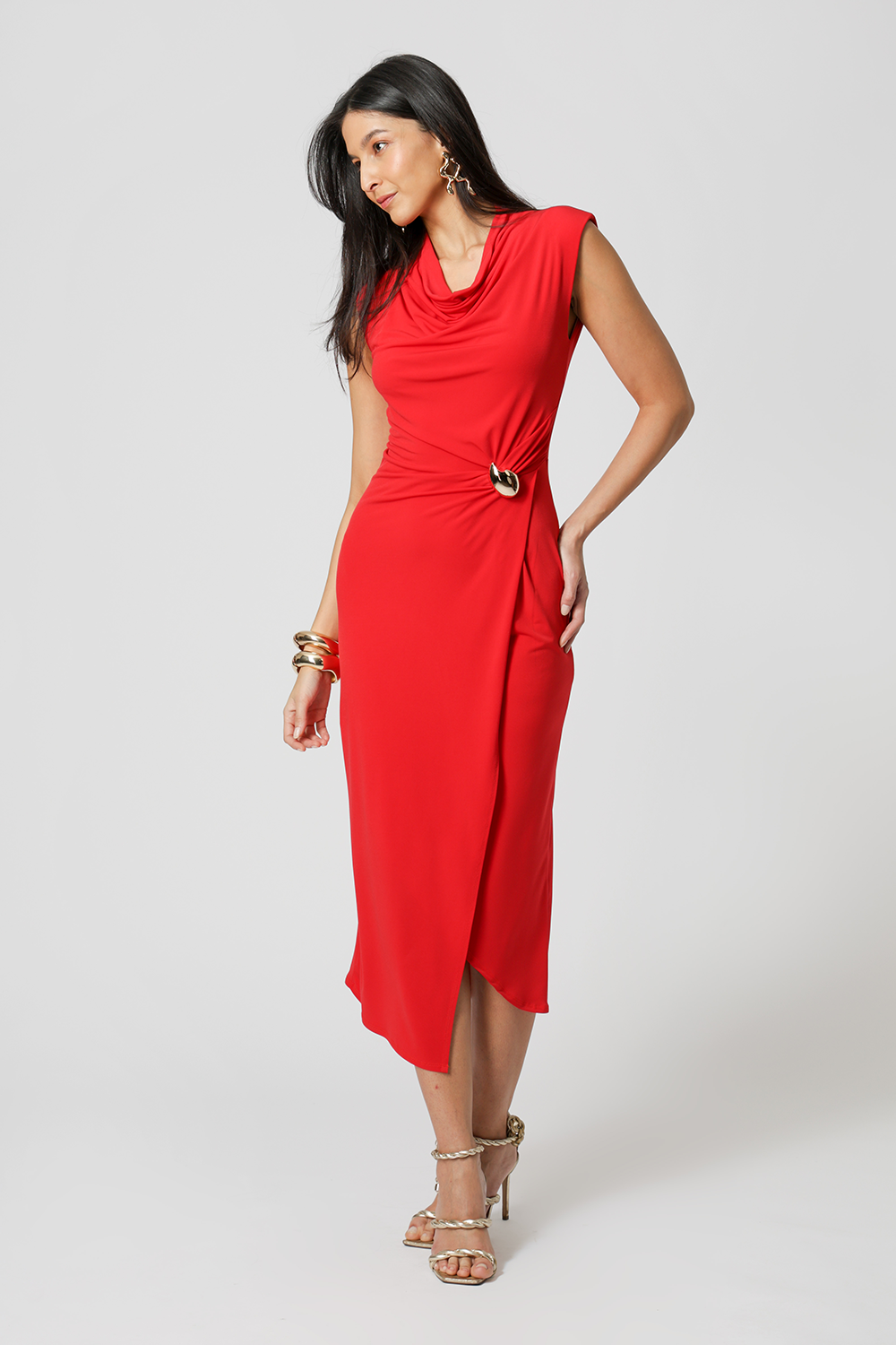 Vestido Transpassado com Acessório - VERMELHO