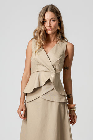 Blusa Transpassada Com Pala Assimétrica - AREIA