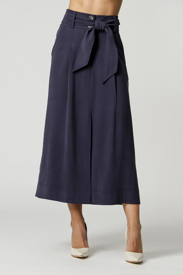 Falda midi con abertura delantera - AZUL MARINO