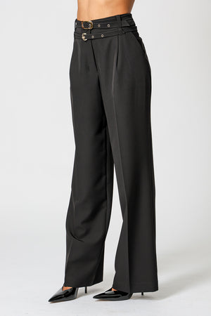 Calça Alfaiataria Com Pregas e Cintos - PRETO