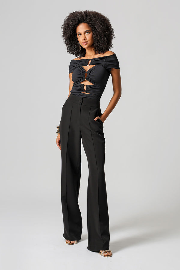 Blusa Drapeada Com Acessórios - PRETO