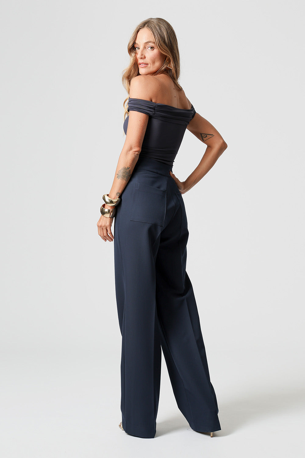 Blusa Drapeada Com Acessórios - MARINHO