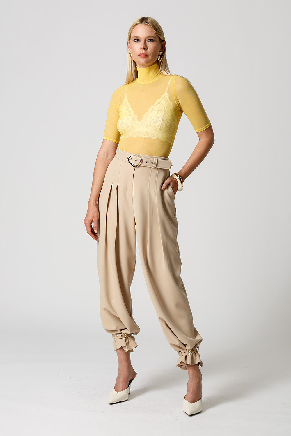 Blusa Em Tule Manga Curta - AMARELO