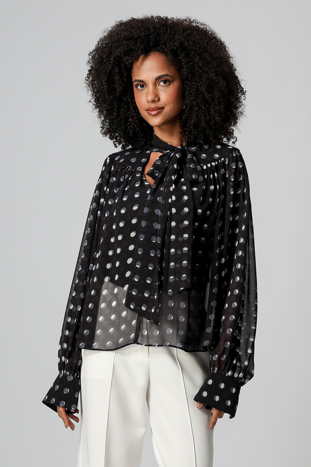 Blusa Gola Faixa e Manga Bufante - PRETO 7205