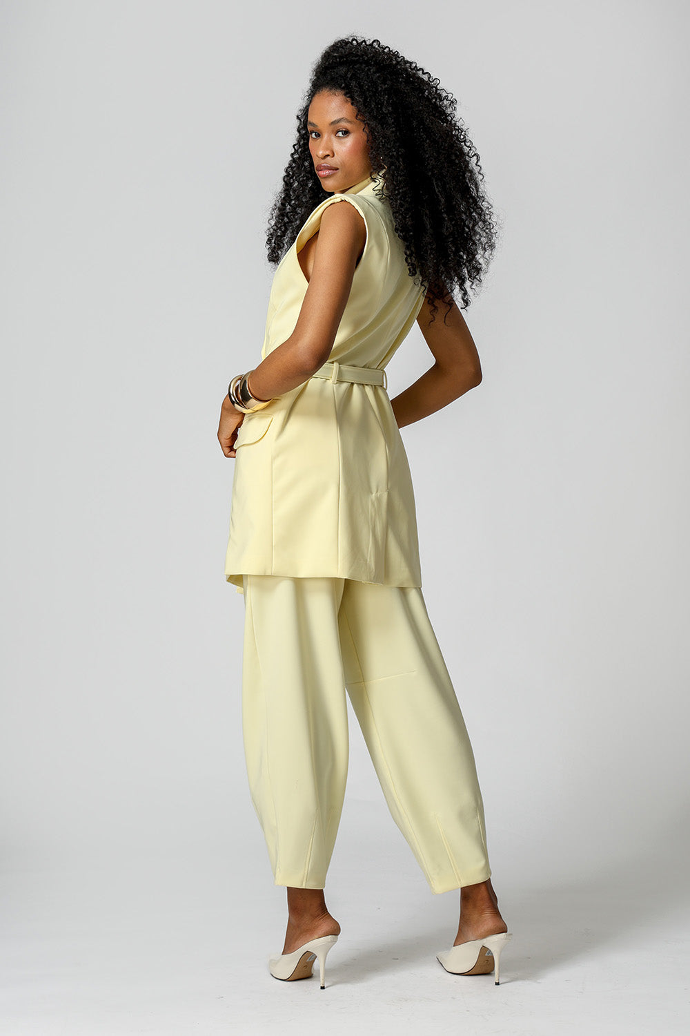 Vestido Colete Com Cinto - AMARELO CL