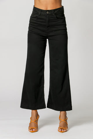 Calça Cropped Abertura Barra - PRETO