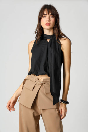 Blusa Balonê Com Gola Alta e Amarração