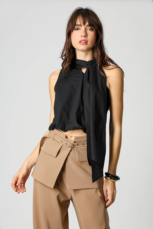 Blusa Balonê Com Gola Alta e Amarração