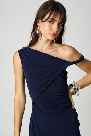 Vestido Midi Com Alça Torcida