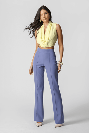 Calça Semi Flare Alfaiataria