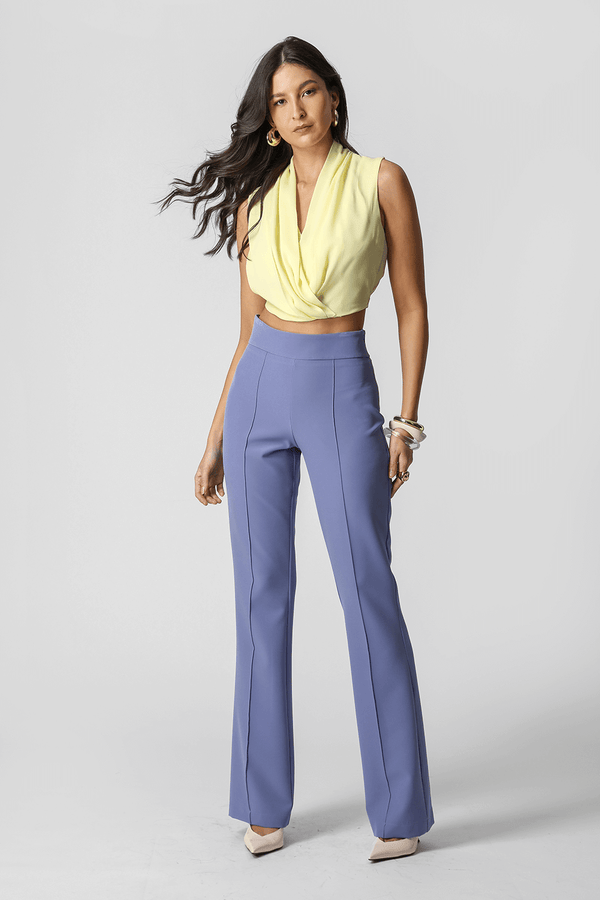 Calça Semi Flare Alfaiataria