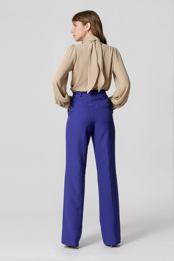 Blusa Gola Alta Com Amarração