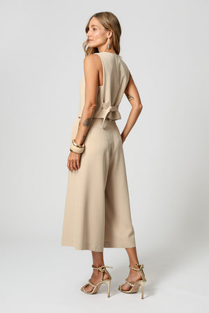 Colete Decote Profundo