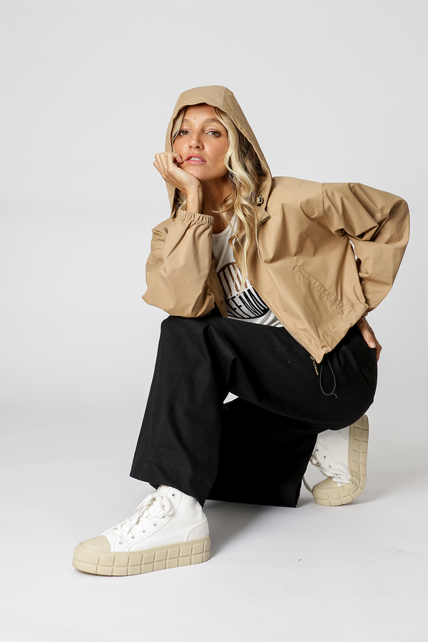 Jaqueta Cropped Corta Vento