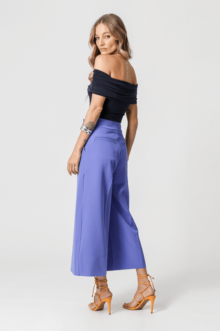 Blusa con hombros descubiertos - AZUL MARINO