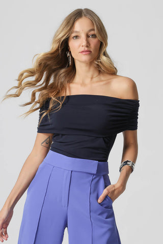 Blusa con hombros descubiertos - AZUL MARINO