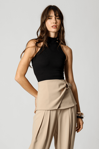 Cinto Pala Transpassada Com Broche Dourado - AREIA
