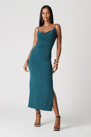 Vestido Decote Degagê