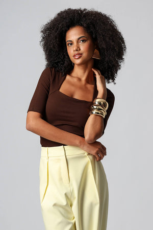 Blusa Decote Quadrado Manga Midi