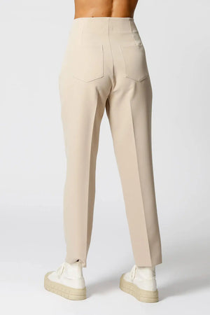 Calça Cenoura Alfaiataria TRIMIX