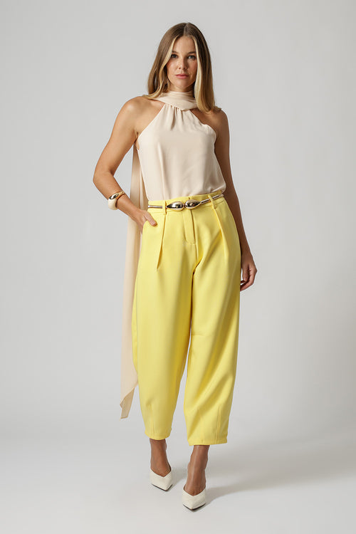AMARELO
