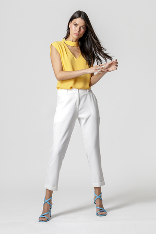 Blusa con volantes en los hombros - SOL