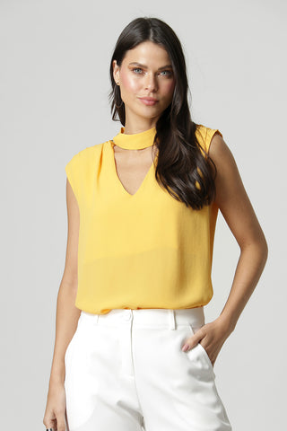Blusa con volantes en los hombros - SOL