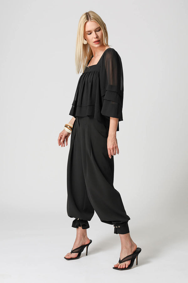 Bata de Manga Bufante Com Pregas