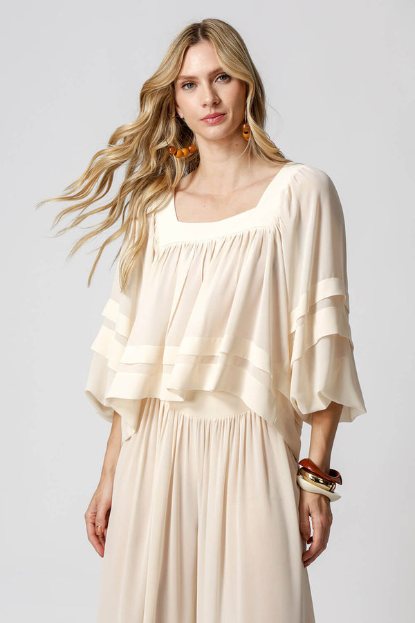 Bata de Manga Bufante Com Pregas