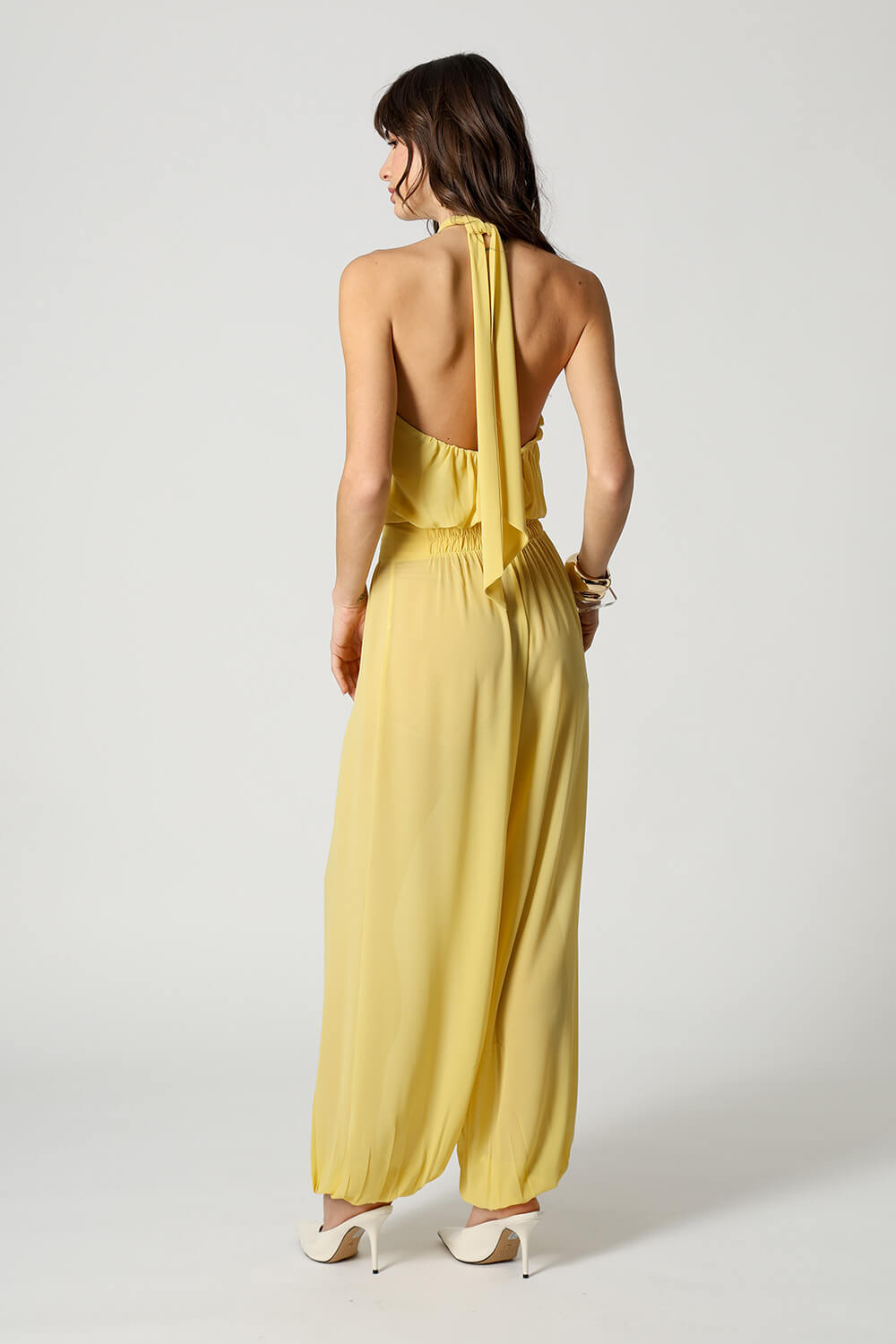AMARELO