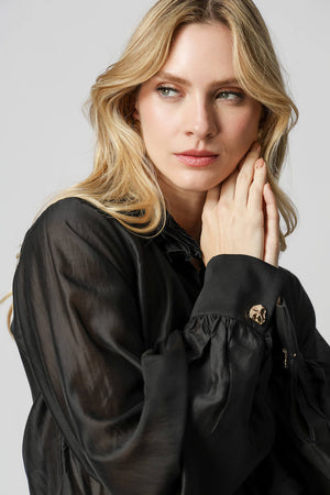 Blusa Gola Ruff em Voil