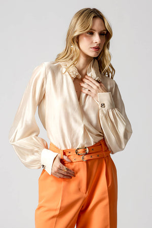 Blusa Gola Ruff em Voil