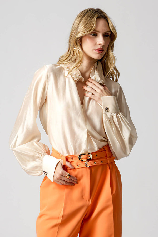 Blusa Gola Ruff em Voil