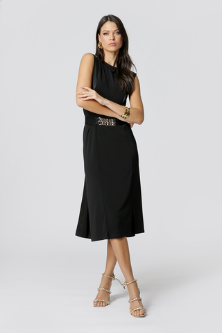 Vestido ajustado tipo camiseta - NEGRO