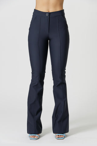 Calça Flare Com Recortes - MARINHO