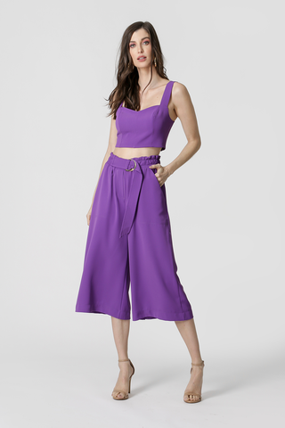 Blusa corta con detalle de látex - MORADA