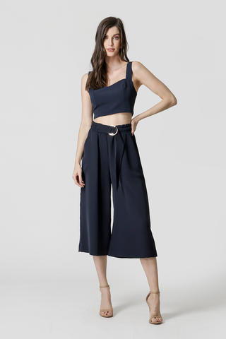 Blusa corta con detalle de látex - AZUL MARINO