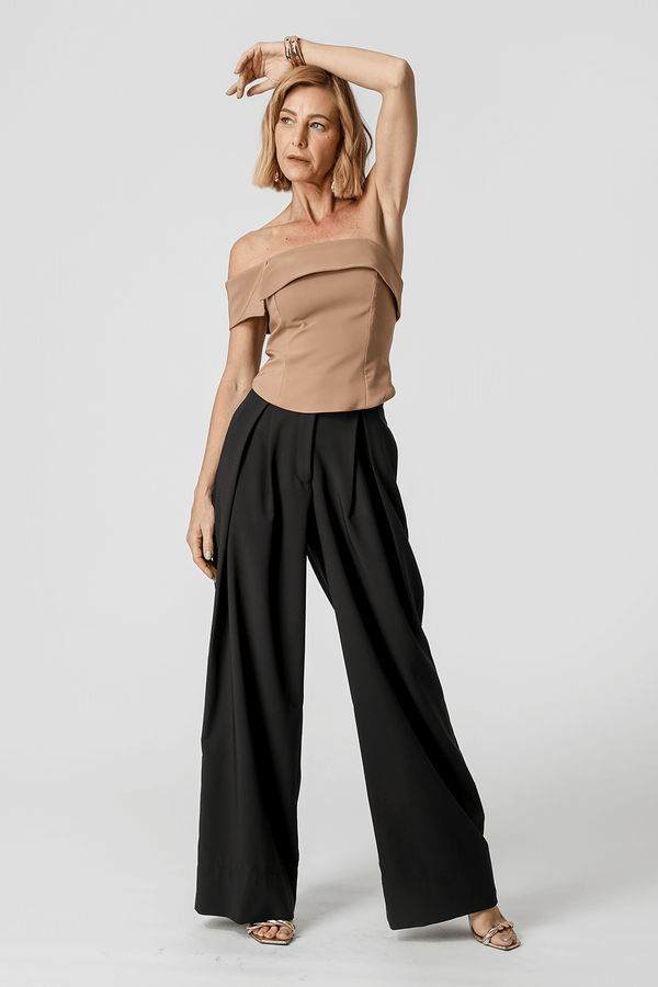 Blusa Com Pala E Abertura