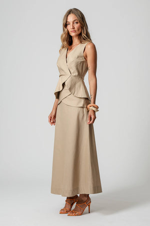 Blusa Transpassada Com Pala Assimétrica