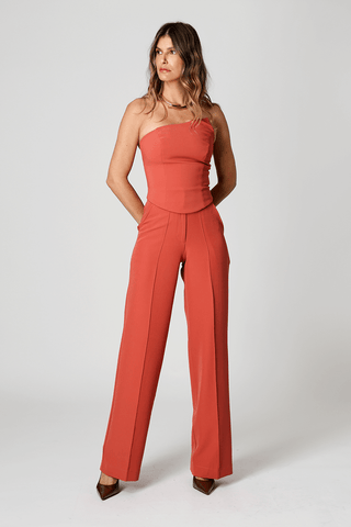 Pantalones anchos con pliegue - GOIABA