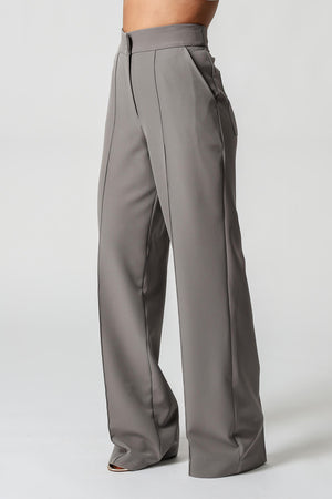 Calça Pantalona Com Vinco