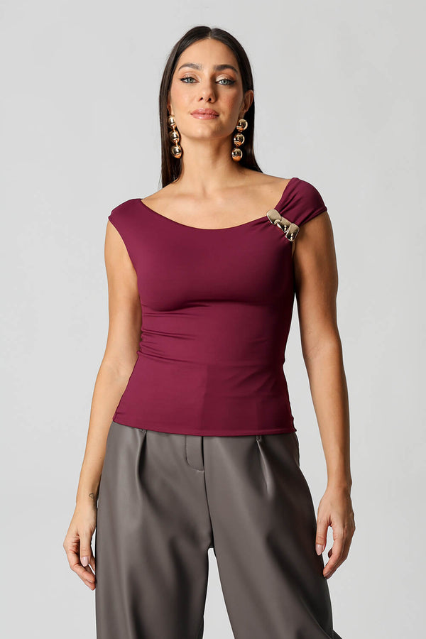 Blusa Assimétrica Com Acessório