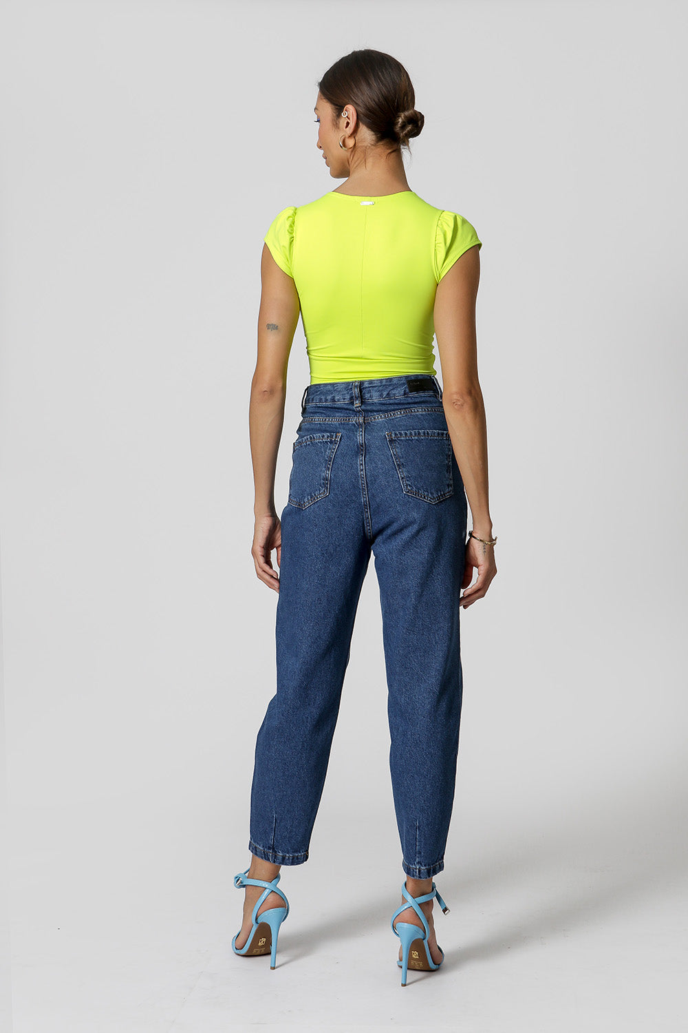 AMARELO NEON