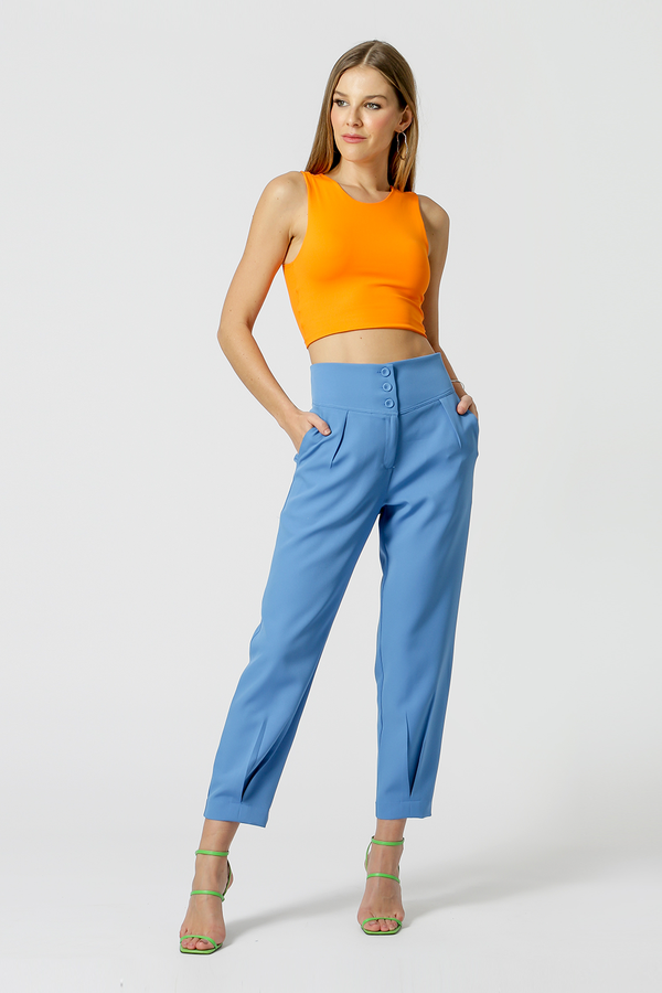 Calça Cenoura Com Pala