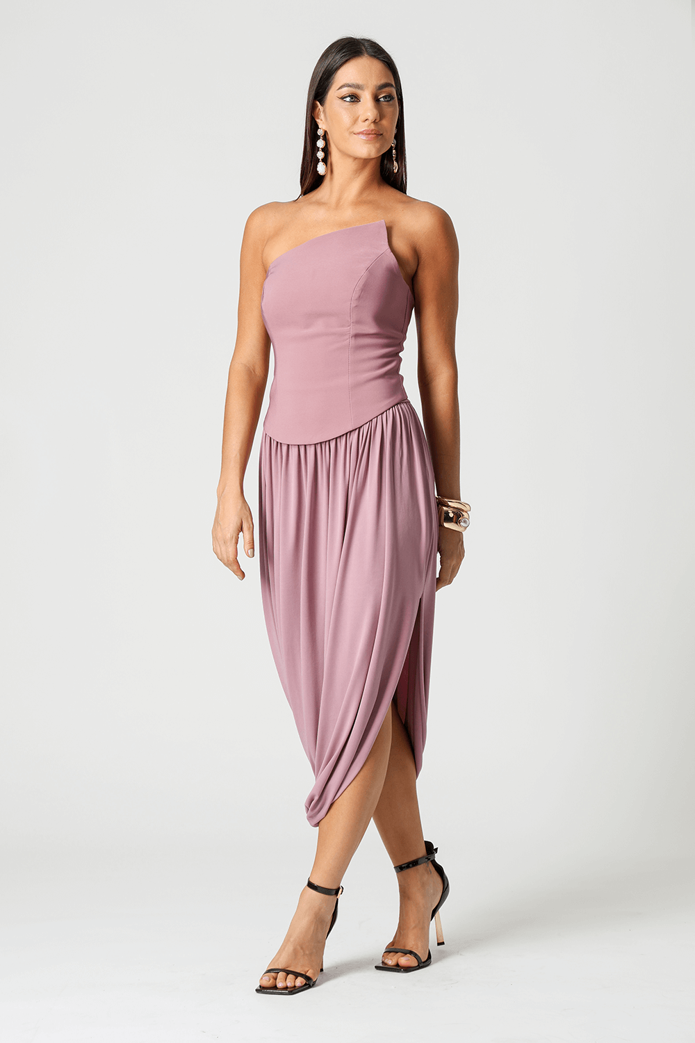 Saia Franzida Com Fenda Lateral