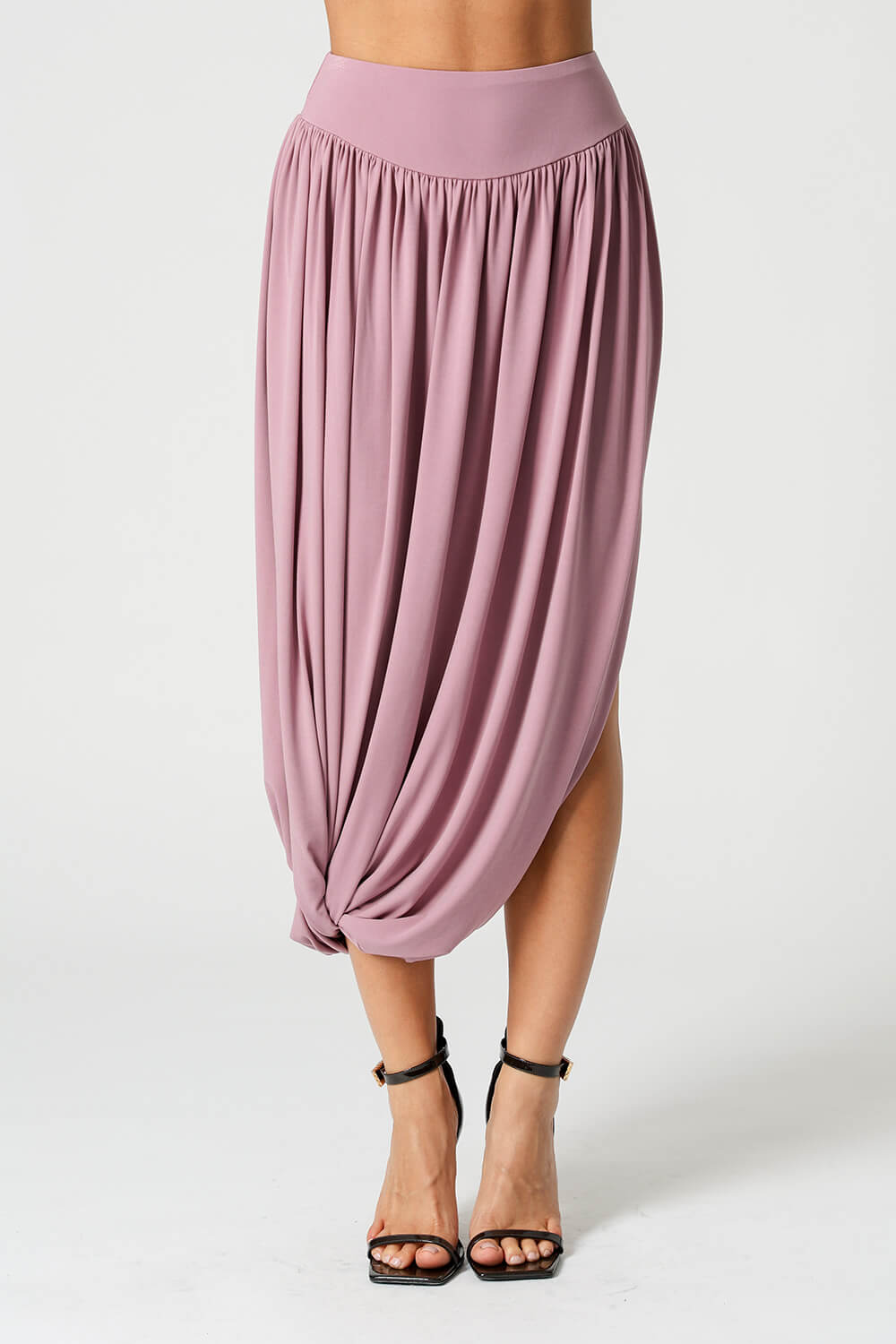 Saia Franzida Com Fenda Lateral